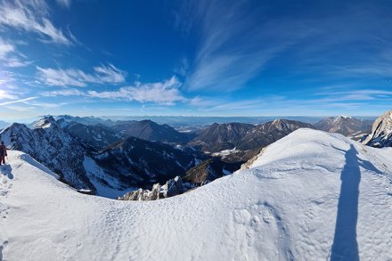 360° panorama z vrha Užnika. Obe senci pod pravim kotom ... ;)